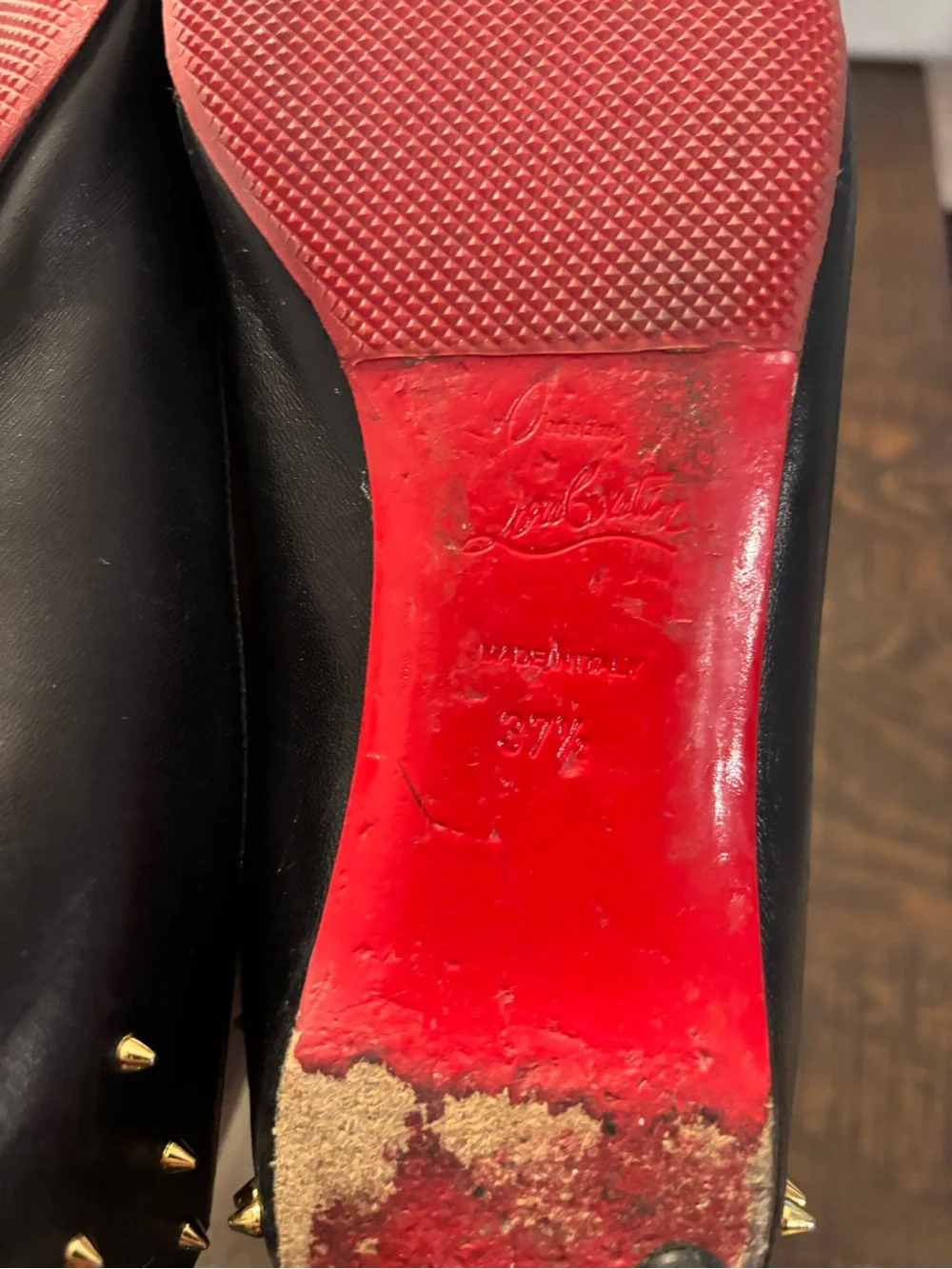 Christian Louboutin Black Spiked Pointed-Toe Flats size 37.5